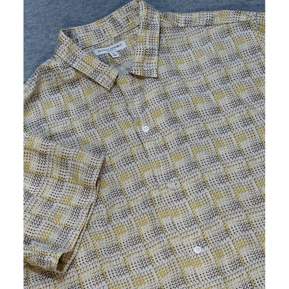 Banana Republic Mens XL Standard Fit Short Sleeve 100% Linen Loop Collar Shirt
